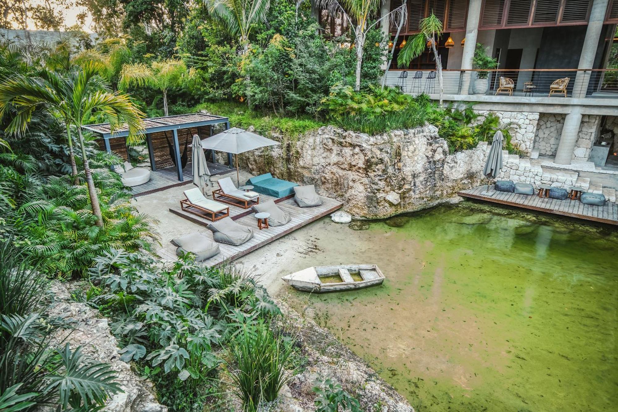 Divine 1br Swim Up With Cenote And Gym Appartement Tulum